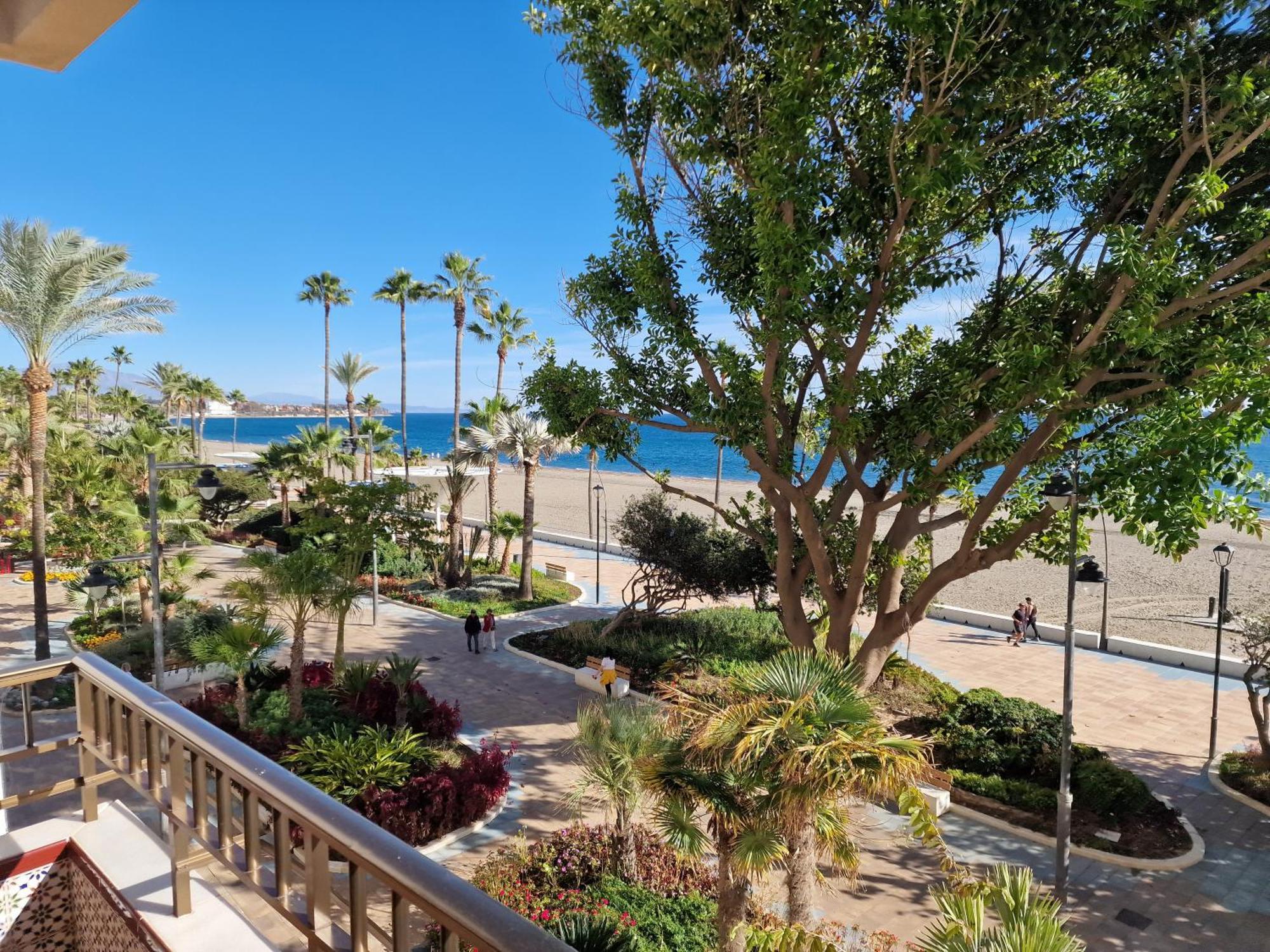 Estepona Playa Luaran gambar